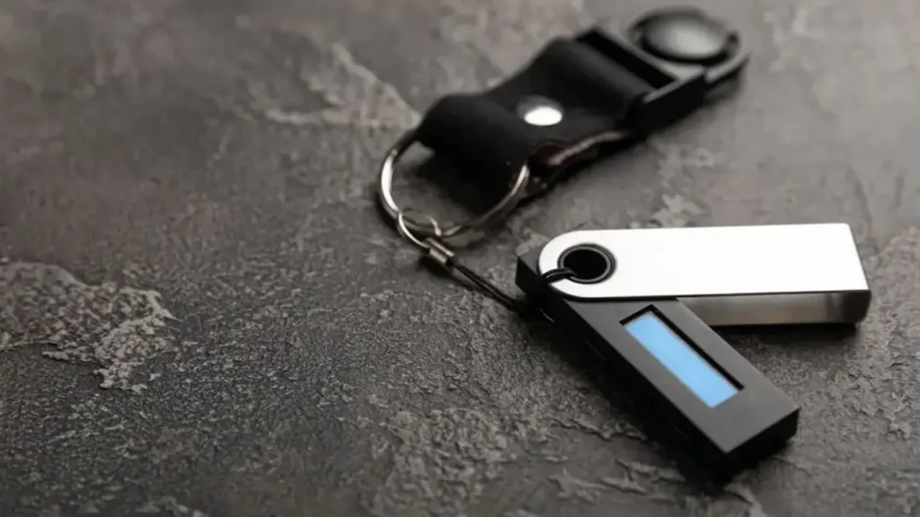 چرا کیف پول سرد از خطر هک شدن در امان است؟