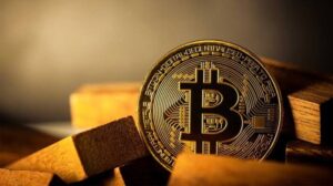 احتمال فروش ۵ میلیارد دلار بیت‌کوین توسط مایکرواستراتژی برای مدیریت سود و ذخایر